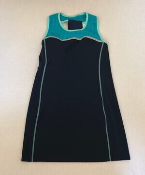 Title Nine Large Twisted Sister Athletic Dress Cutout Back Teal Blue 🏃‍♀️